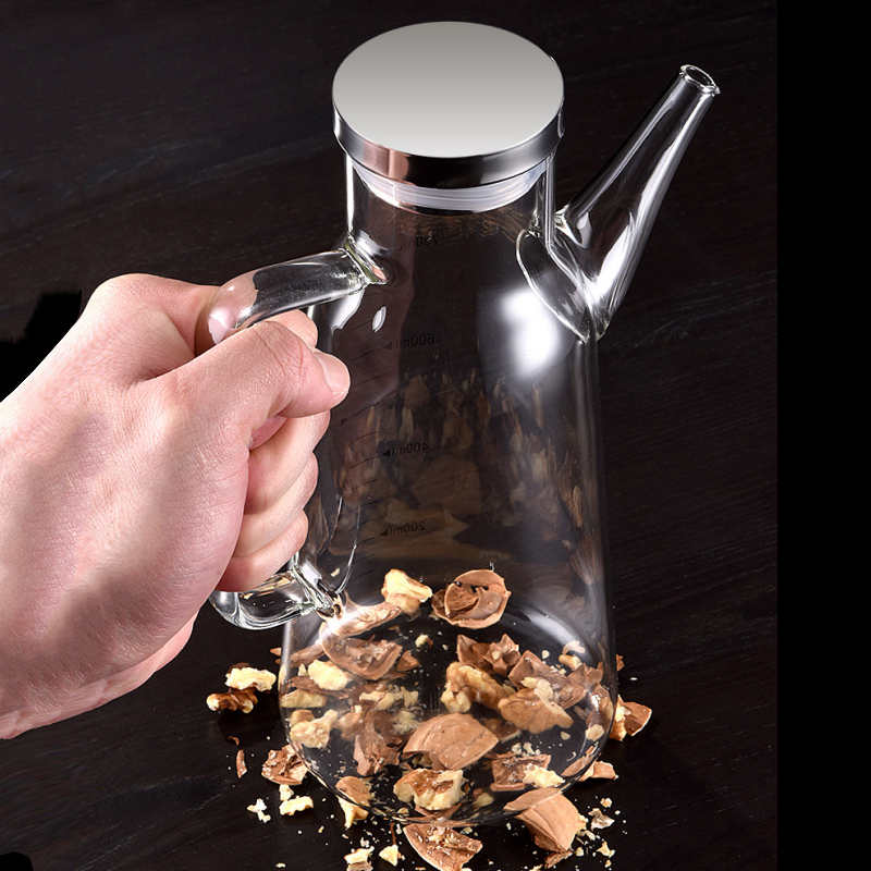 Oliedispenserfles met druppelvrije schenktuit
