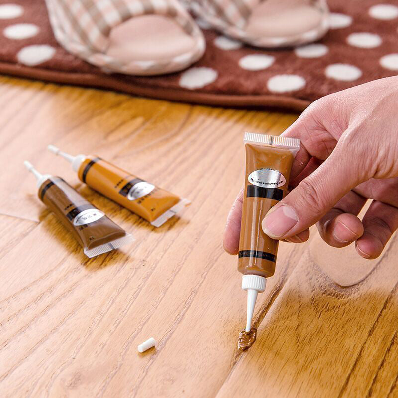 Herstelverf voor houten meubelkrassen š