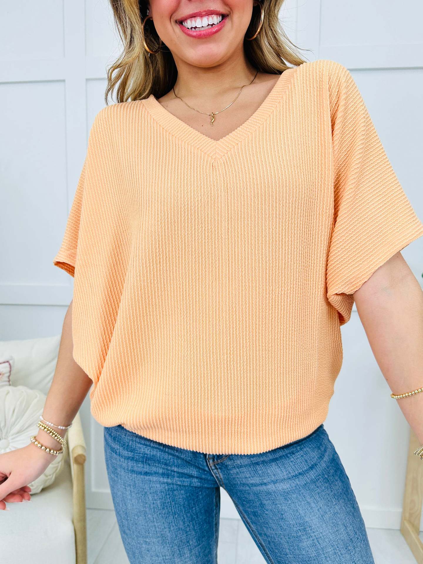 💥LAATSTE DAG UITVERKOOP 49% KORTING💥 Dames V-hals Veelzijdige Casual T-shirt met Vleermuismouwen