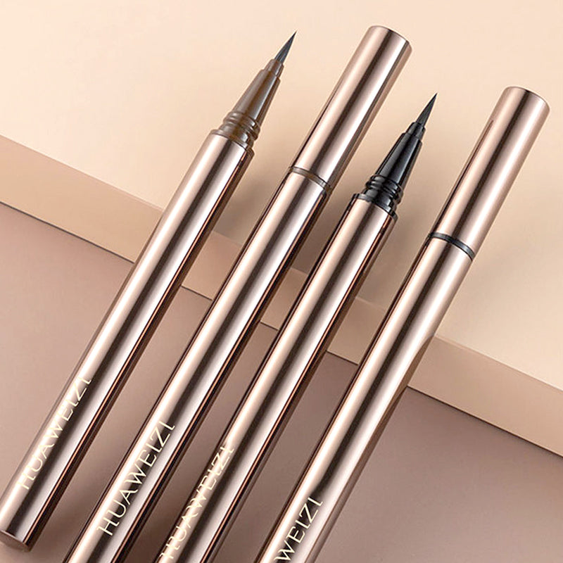 ✨ Waterdichte, veegvaste eyeliner – 24 uur lang intens zwart en uiterste precisie! ✨