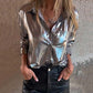 ✨ Dameshemd met glanzend metallic lederen knoopsluiting