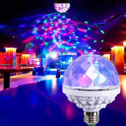 🕺 50% korting! Kleurrijke draaiende disco LED-lamp – automatisch roterend rood/blauw/groen, E27-fitting & 6W. Tover elke kamer om in een feest! ✨🎉