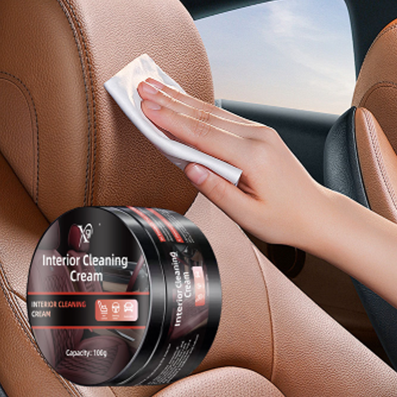 Interieurreinigingscrème voor auto's
