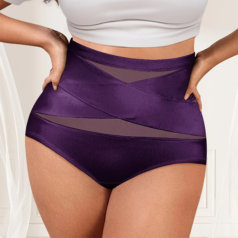 🌸 Hooggetailleerde panty in grote maten met buikversteviging