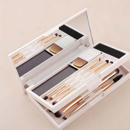 Alles-in-één draagbare make-upborstelset