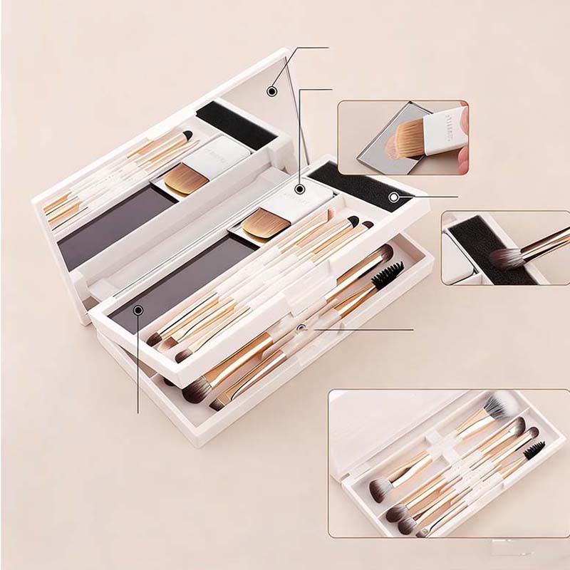 Alles-in-één draagbare make-upborstelset