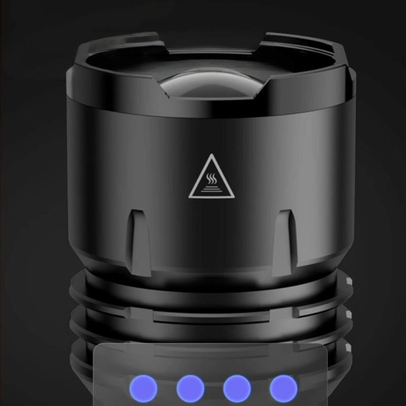 Krachtige LED-laserzaklamp met zoomfunctie