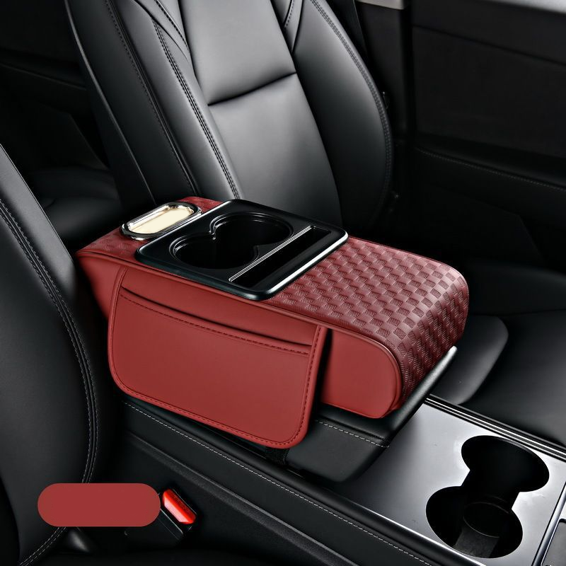 🚗💥 50% KORTING! Stop met het zoeken naar je telefoon, tissues en sleutels tijdens het rijden! Deze 5-in-1 armsteunkussen tovert je rommelige console om in een georganiseerde cockpit – met bekerhouder, telefoonvak en zelfs een tissueslot!