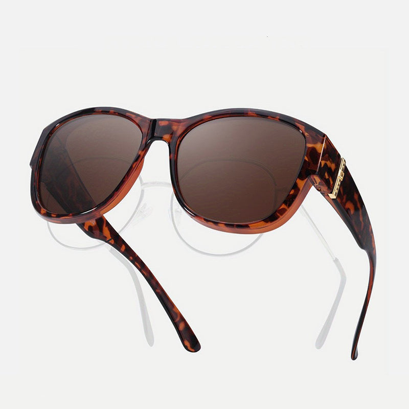🕶️👓 Brildragers opgelet: deze oversized zonnebril schuift over je eigen bril en je ziet eruit als een filmster – geen dure clip-on, geen geknipper met lenzen!