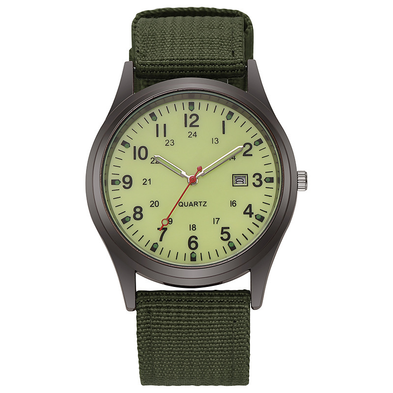 ⌚ Klassiek quartz horloge met lichtgevende wijzers – draagbaar, stijlvol en 24/7 afleesbaar in het donker.