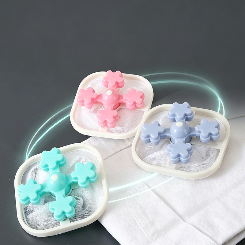 🐾 Drijvende filter die pluisjes en haren opvangt – wasmachine blijft schoon, kleding haarvrij en langer mooi.