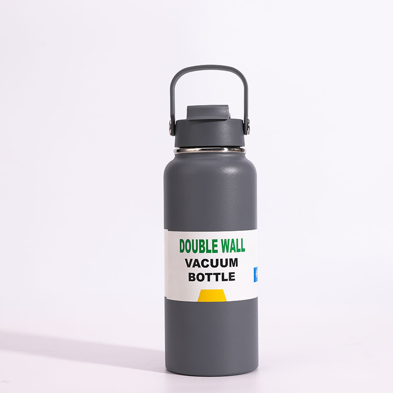 🥤 RVS-isolerende beker van hoge kwaliteit – houdt uren warm of koud, stevig en stijlvol voor elke dag.
