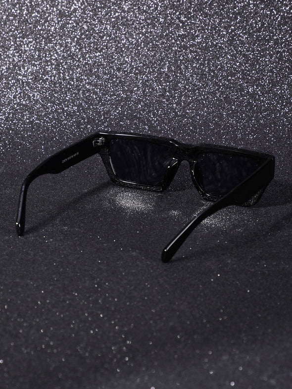 🕶️ Italiaans ontworpen polaroid-zonnebril – UV400 en flexibele scharnieren voor ultiem comfort! ✨