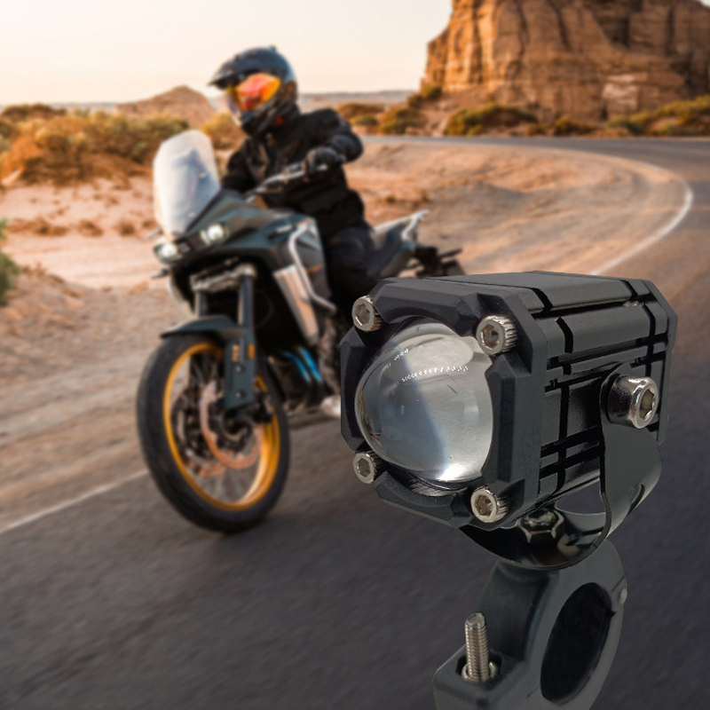 🎉 2026 Sale — Meer dan 40.000 Verkocht! 🏍️ Universele Motor LED Spotlights – Dubbele Bundel & Allweer Waterdicht 💡