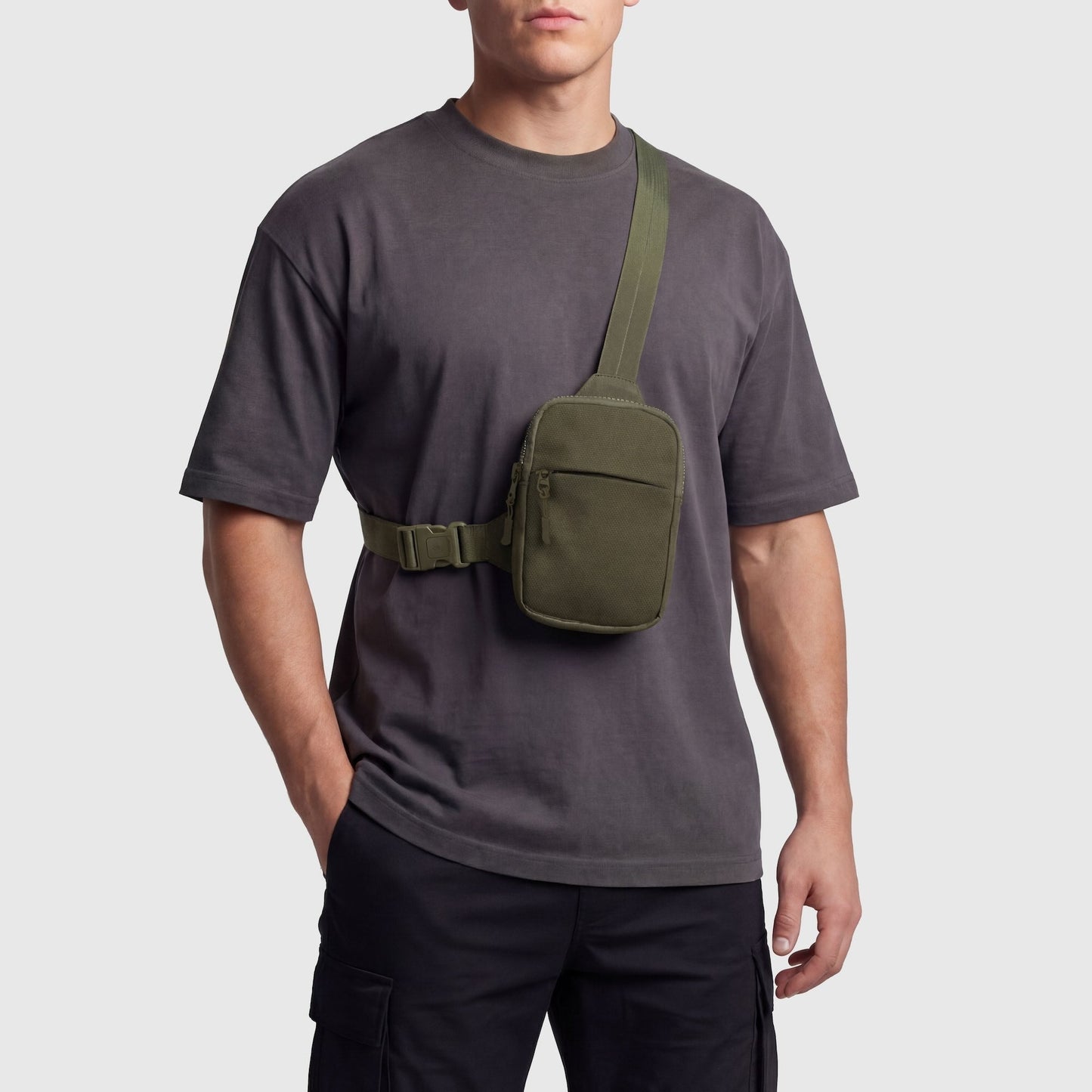 🎒 Anti-diefstal-schoudertas 2.0 – slim ontwerp, veilig en perfect voor op reis.