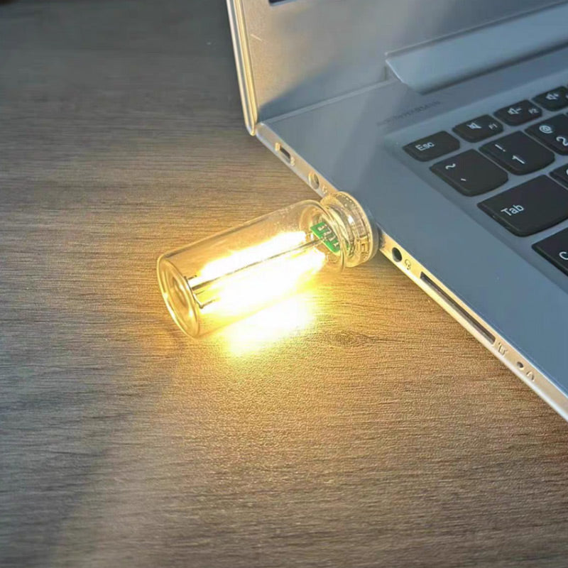 50% korting! USB touch glazen nachtlamp – 9 kleuren & dimbaar, laag energieverbruik. Perfect voor camping, auto & slaapkamer! ✨🔋