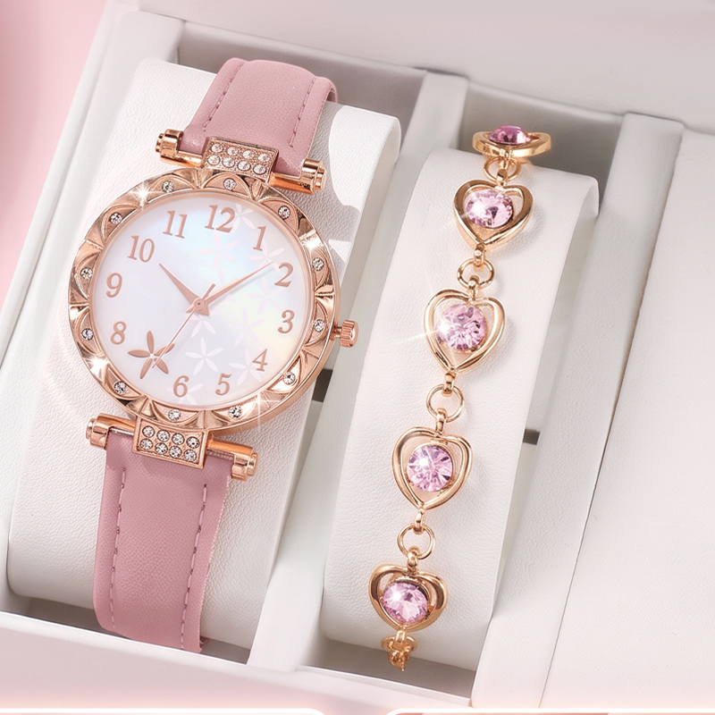 💥【50% OFF】🔥 Dames Horloge & Sieraden 5-delig Set | Vlinderwijzerplaat met Strass Quartz | Echte Leren Band Comfortabel | Bijpassende Hartvormige Ketting/Armband/Oorbellen/Ring | 4 Kleuren (Wit/Roze/Zwart/Zwart-Wit) | Perfect Cadeau 🎁