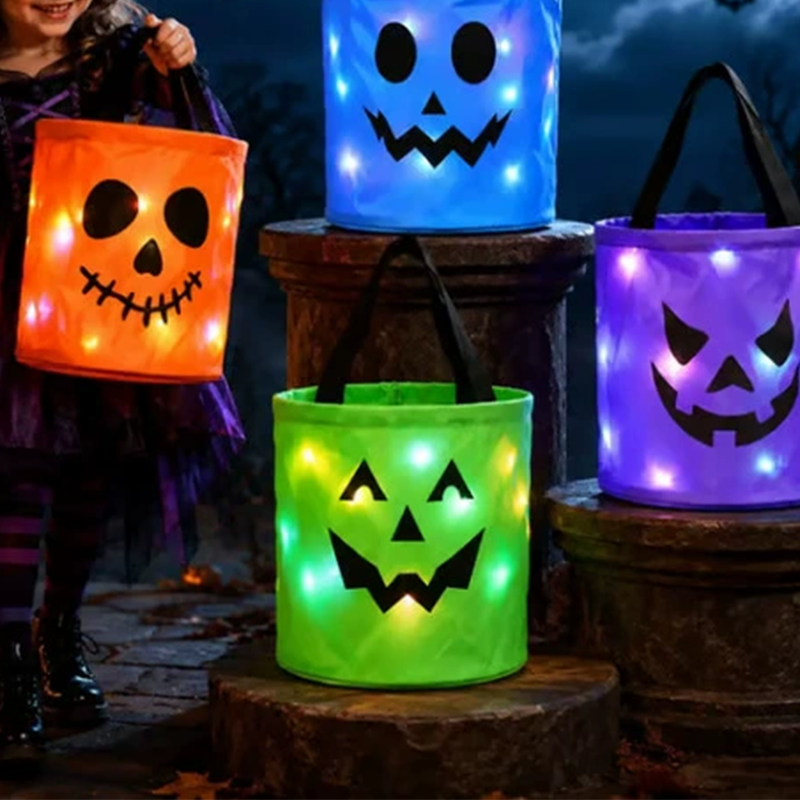 🎃 50% korting! Halloween LED snoepemmer – ingebouwde LED-verlichting, grote opbergruimte & stevige niet-geweven stof. Perfect voor trick-or-treat! ✨🍬